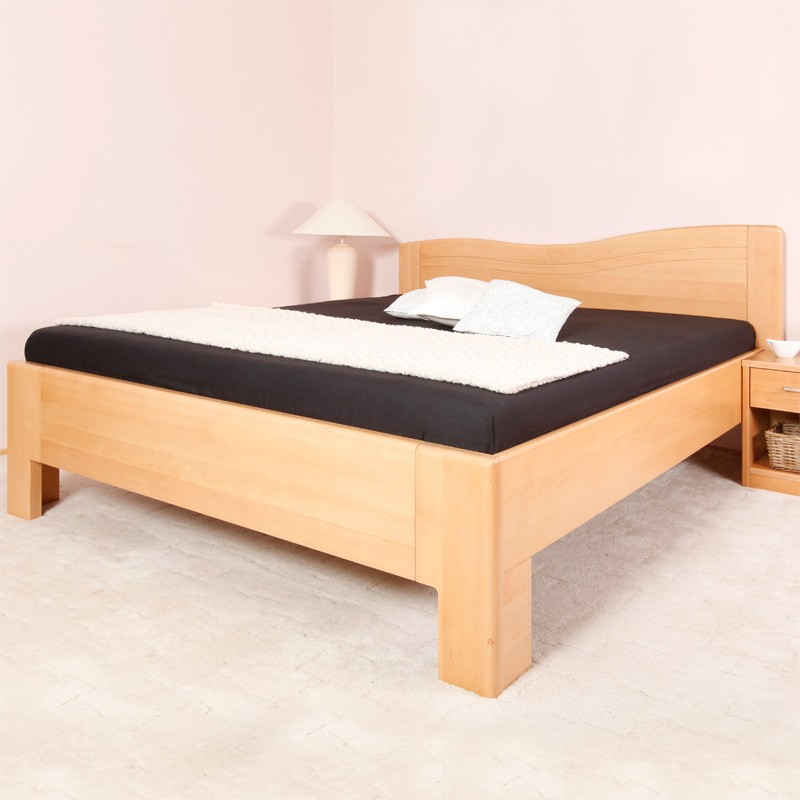 Zvýšená postel K-Design 1A masiv buk průběžný, lak č.10 přírodní