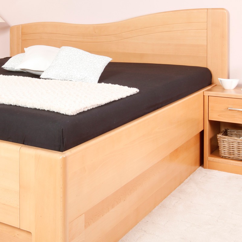 Zvýšená postel K-Design 1A s úložným prostorem a výklopnými rošty, masiv buk průběžný lak č.10 přírodní